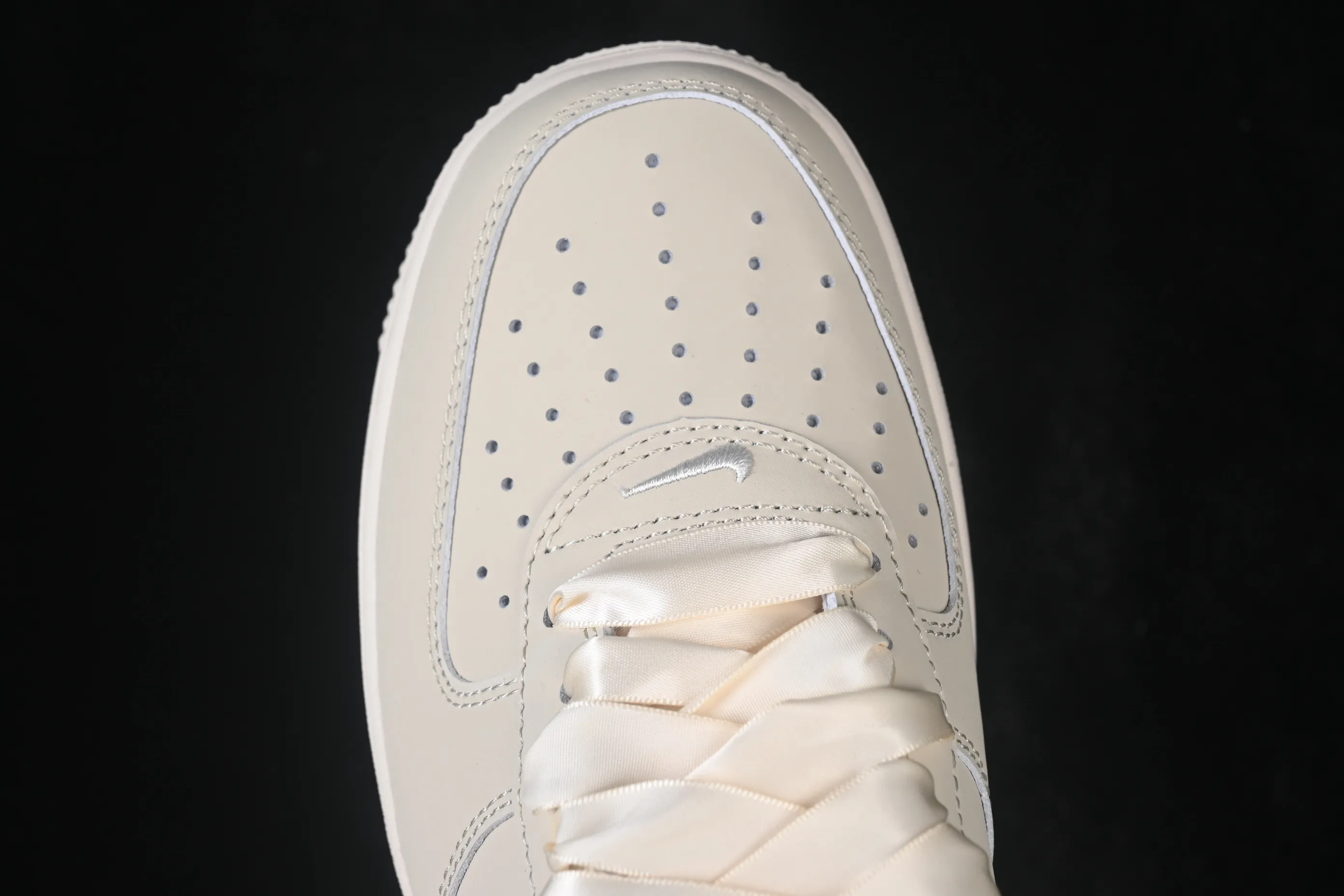 All categories Nk Air Force 1 Air Force series Nk Air Force 1 Low Air Force low-top Nike Air Force 1'07 Low Air Force 1 low-top casual sneakers IR0871-100